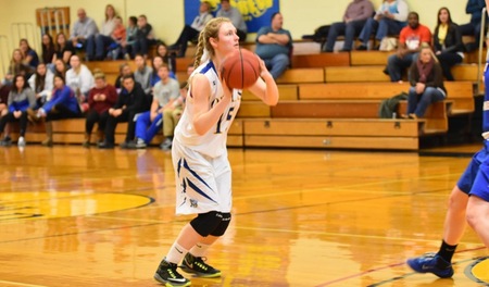 Amanda Hotham nets her 1000th point